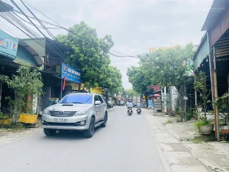 Đất tiên dược sóc sơn 140m2 mt 9m ô tô đỗ cửa bìa làng chỉ nhô 2 tỷ