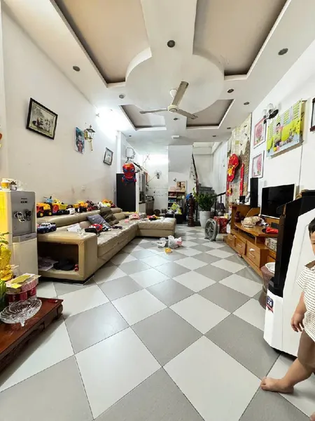 Kim Giang, lô góc, ô tô đỗ cửa, sát mặt phố, ngõ nông, thông chỉ 11,2 tỷ