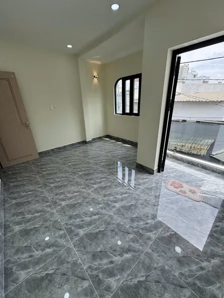 Bán nhà hẻm oto , đường Bà Hom lô góc, 3 Tầng đẹp , 5.550 Tỷ, 38m2