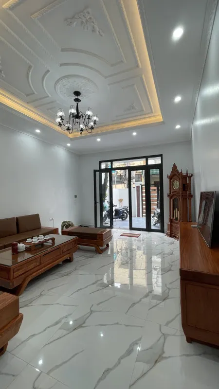 Bán nhà Chu Huy Mân 103m² ngang 4.7m giá 12.3 tỷ Phường Phúc Lợi (LH: Zalo 0862299066)