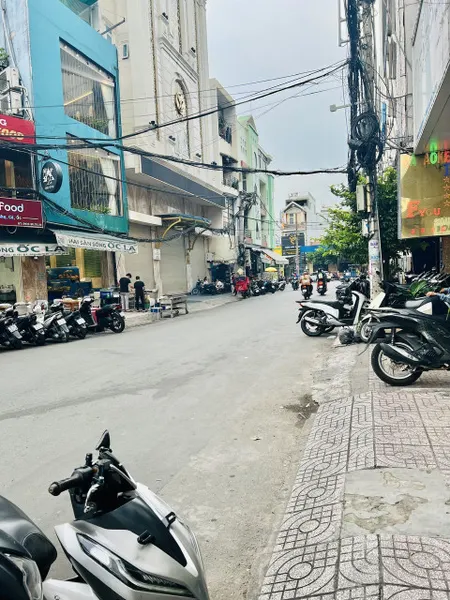 🏢 CHO THUÊ MẶT TIỀN KHU HÀ ĐÔ – QUẬN 3 🏢
