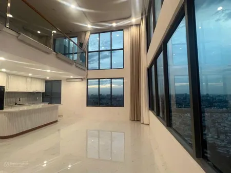 Bán căn penthouse topaz elite q8 295m2 căn góc view 2 mặt landmark81