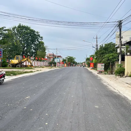 Chính chủ Bán lô đất đẹp Quốc lộ 14 E : Đồng Dương, Thăng Bình, Đà Nẵng giá mềm. 160m ngang 8, chỉ 1,85 tỷ. Đường Quốc lộ 15 M tiện kinh doanh.