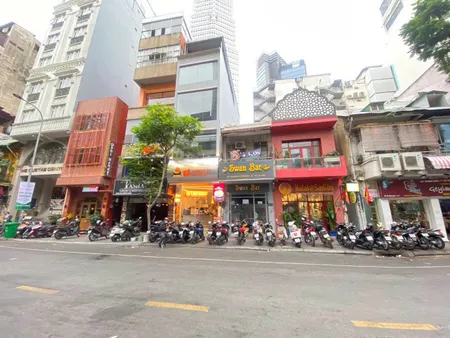 Bán Nhà Mặt Tiền 25 Đông Du, P.Bến Nghé, Q.1