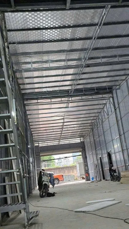 Cho thuê  kho xưởng tại khu vực An Dương Vương, Tây Hồ, Hà Nội , với diện tích 230m², giá thuê chỉ 22 triệu/tháng