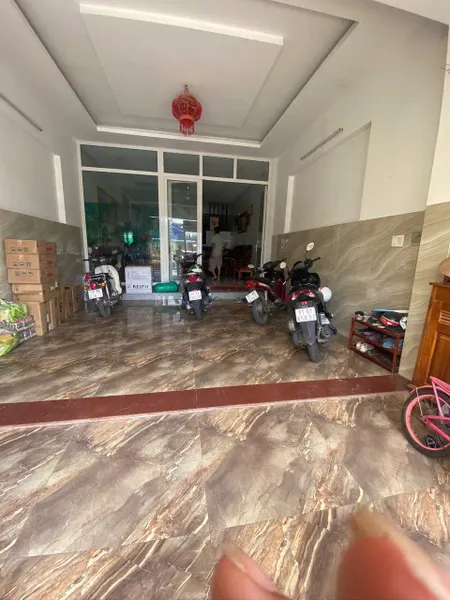 Bán nhà 3 Tầng Dĩ An,đường nhựa 10m thông,gần KDL Thủy Châu