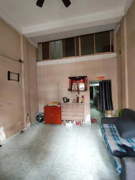 Bán Căn Hộ Vị Trí Vàng - Trung Tâm Quận 5, 70m2  Giá Ưu Đãi Chỉ 3.65 Tỷ