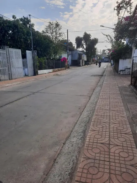 Hàng ngộp mặt tiền Vạn Xuân kinh doanh ngay, 206m2 , thổ cư, Bán 3ty230