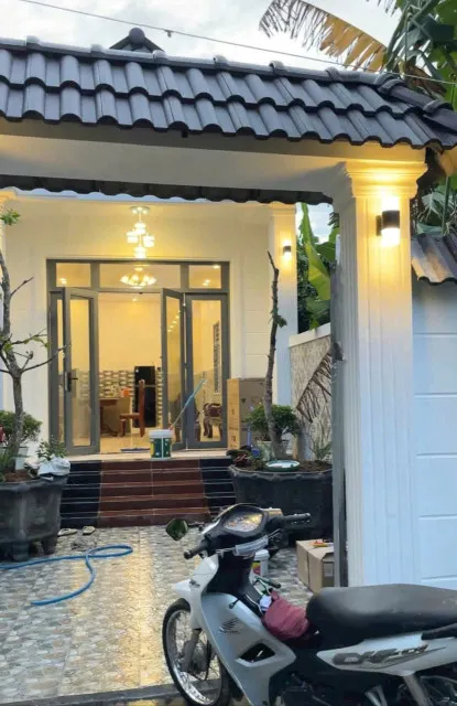 Bán nhà 105.5m² ngang 4m giá 1.65 tỷ hẻm 44 đường Đinh Tiên Hoàng, Phường Tân Hạnh