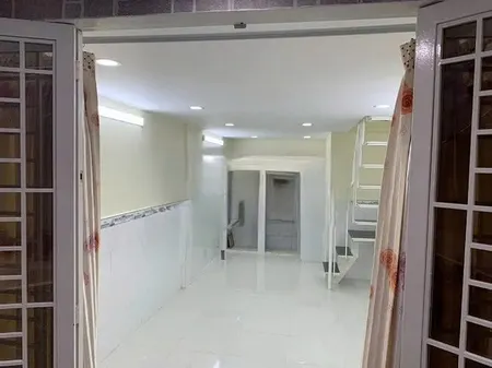 Cho thuê nguyên căn Hoàng Hoa Thám, gần chợ Bà Chiểu & Phan Đăng Lưu, Quận Bình Thạnh