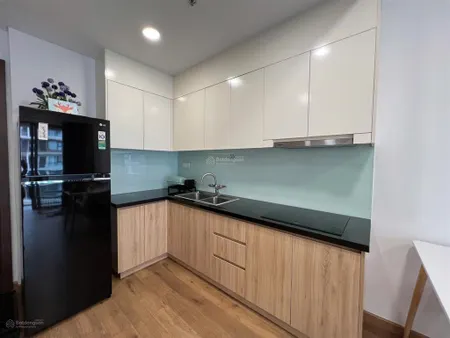 Bỏ lỡ tiếc lắm bán căn hộ 60m2 có nội thất cơ bản, view nam mát mẻ, giá tốt nhất 3.5 tỷ/căn