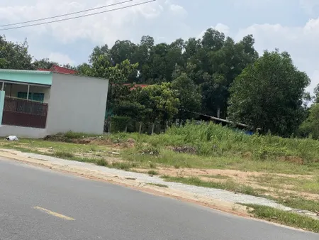 Bán đất 250m² giá 365 triệu Xã Tân quan