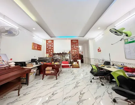 Chỉ 9,x tỷ có ngay nhà HXH hạ chào 730 tr, Trường Chinh, P14, Tân Bình, 87m2, 2 tầng,