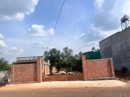 Bán đất 420m² ngang 12m giá 4.6 tỷ Phường Buôn Ma Thuột