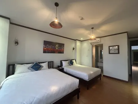 # Khách Sạn Mặt Tiền Đường 2 Tháng 9, View Pháo Hoa, 115m2, 6 tầng, đang Kinh Doanh