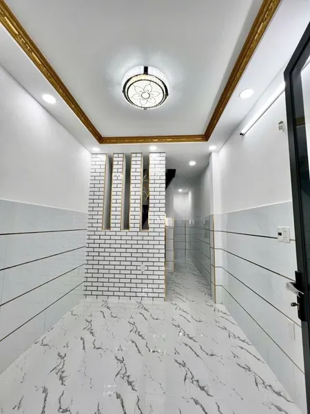 Bán nhà 2 tầng mới đẹp, 22m2 (3x8), Ngay Chiến Lược, sát Tên Lửa, chỉ hơn 1 tỷ