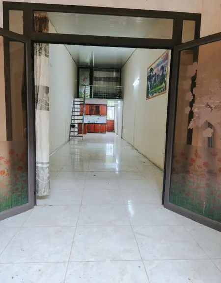 Cho thuê nhà nguyên căn Định Công Thượng, 70m2, 1.5 tầng, 1 ngủ, 9.5 Triệu