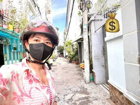 CHỦ THIỆN CHÍ BÁN NHÀ MT Đ. TÔN THẤT THUYẾT-XE HƠI ĐẬU CỬA-THÔNG RA NHIỀU HƯỚNG- TÔN THẤT THUYẾT-NGUYỄN TÂT THÀNH.