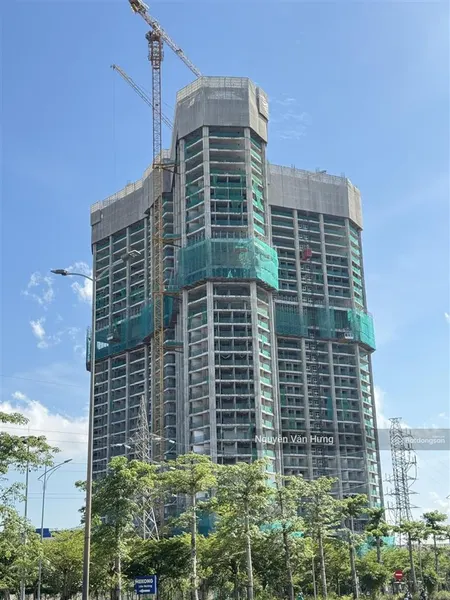 Cần bán căn hộ chung cư 2pn dt 73m2 dự án golden crown hải phòng suất đầu tư chỉ 1.1 tỷ (25%)