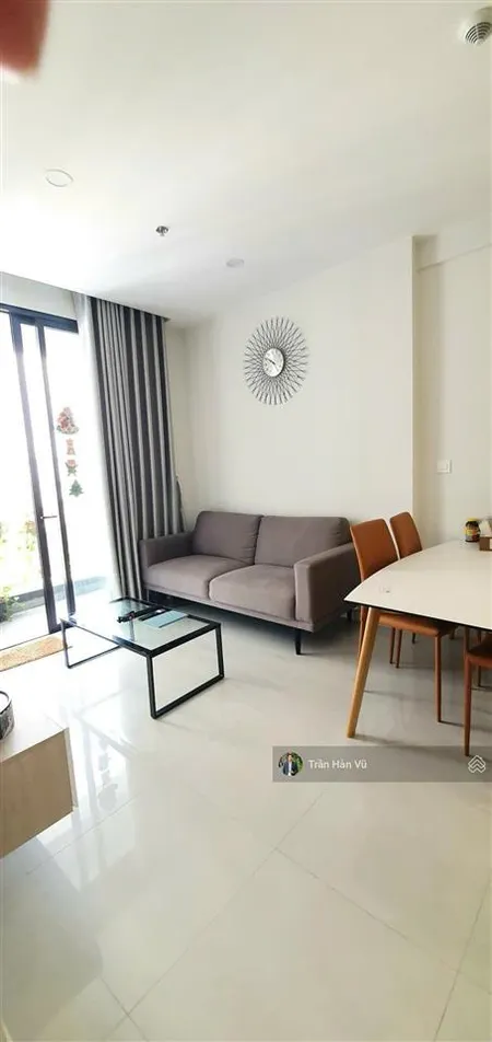Lỗ hơn 350triệu, bán căn 2 phòng ngủ full nt sổ hồng riêng view hồ bơi cc lê phong, trần hàn vũ