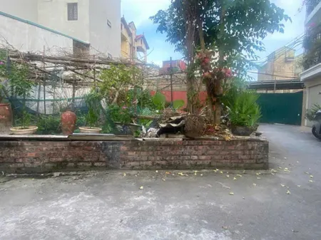 Bán đất vị trí góc 2 mặt tiền tại phúc lợi. ngõ thông, ô tô nhỏ quay đầu