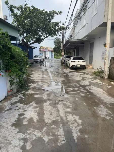 Bán 98 m  Thuỷ Sơn đường thông 5 ,6 m ngay cạnh Khâu Da .l/h:076.231.9990 e Thuy