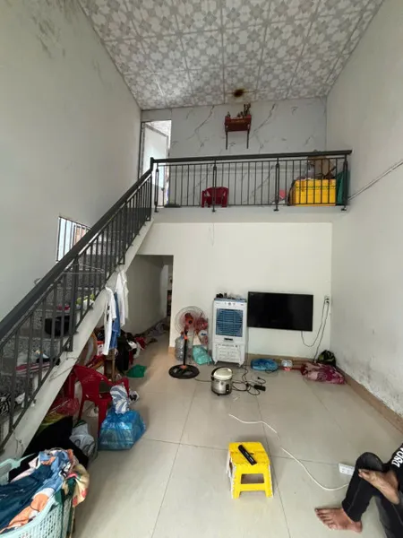 ► Nhà 50m ra MT Trần Xuân Lê, Công An Quận, 52m2, gác lửng sạch, 2.x tỷ