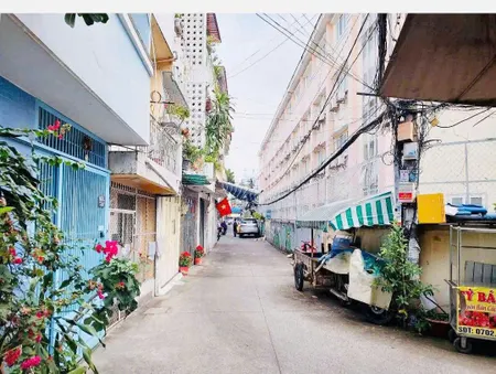HẺM XE HƠI - GIÁP QUẬN 1 - LÊ VĂN DUYỆT - BÌNH THẠNH - 3 TẦNG HOÀN CÔNG ĐỦ - CHÍNH CHỦ LÂU NĂM - BÁN 6.5 TỶ - TL