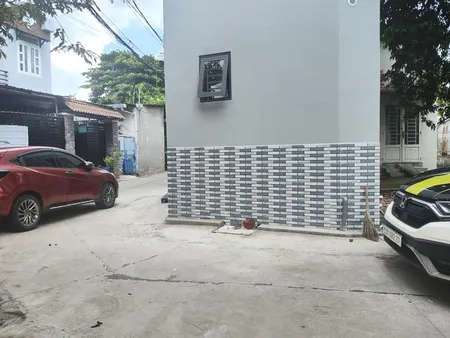 Bán Nhà Linh Trung Thủ Đức 52m²_ 4PN – 3 Tầng Gần ĐH Ngân Hàng, Chỉ 4.5 Tỷ