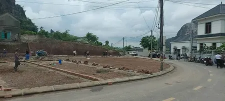Bán đất 60.5m² ngang 4,48m. đường nhựa 7m. giá 850 triệu Xã Việt Khê( lại xuân) . liên hệ 0362558882