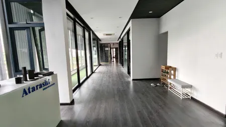 cho thuê văn phòng đường 30/4 đà nẵng căn gốc diện tích 200 m2 tầng 2 giá rẻ