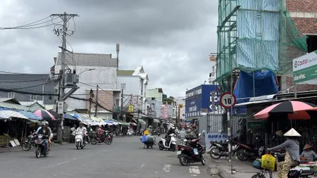NHÀ PHỐ THƯƠNG MẠI GÓC 2 MẶT TIỀN ĐƯỜNG NGÔ QUYỀN, ĐƯỜNG CHÍNH CHỢ CÁI VỒN