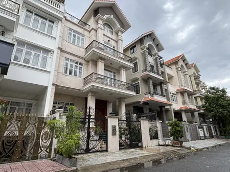Bán Biệt Thự HimLam Kênh Tẻ – Trung Tâm Q.7 - Không Gian Sống Đẳng Cấp