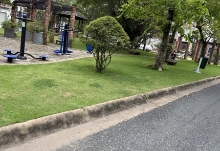 Bán Gấp Biệt Thự NAM PHÚ – Q.7 – Hồ Bơi Riêng – VIEW Công Viên