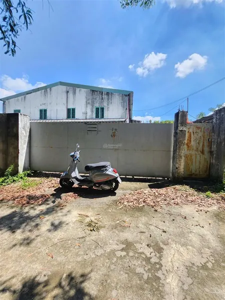 Bán xưởng 1100m2 full thổ cư giá rẻ bằng giá đất cách tl8 300m , tân thạnh tây , củ chi.