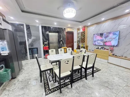 Nhà 6 tầng thang máy ,mặt tiền 6m ,ngõ thông ,xây chắc chắn ,full nội thất ,vị trí đẹp giá hợp
