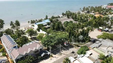 Kẹt tiền bán 142m2 thổ cư 100% view biển mặt tiền huỳnh thúc kháng, hàm tiến