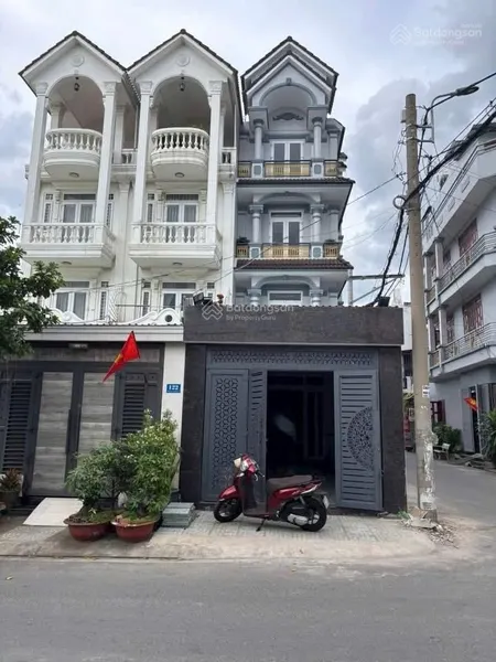 Quận 12. siêu phẩm 4x25m. góc 2 mặt tiền đường đúc 4tấm ngay ngay bia tiger và metro