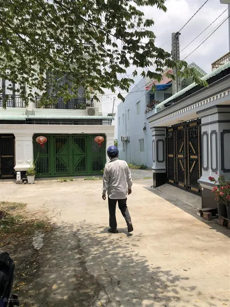 Lô góc 2 mt xe hơi tại xã mỹ yên bến lức giáp bình chánh bán gấp!!