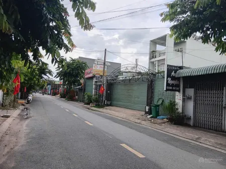 Xưởng mặt tiền dt 784m2 đường container thông ql22 lê lợi dương công khi vành đai 3.