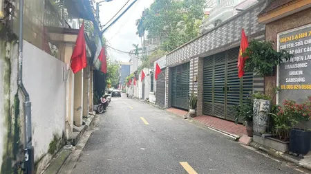 Bán gấp 76m đất phố kinh doanh nở hậu ngõ thông phố vip long biên