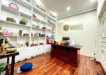 Giá tiền quá hợp lý, bán gấp mặt phố trung phụng, xã đàn 52m2, 5 tầng, vỉa hè 5m, giá chào 12 tỷ