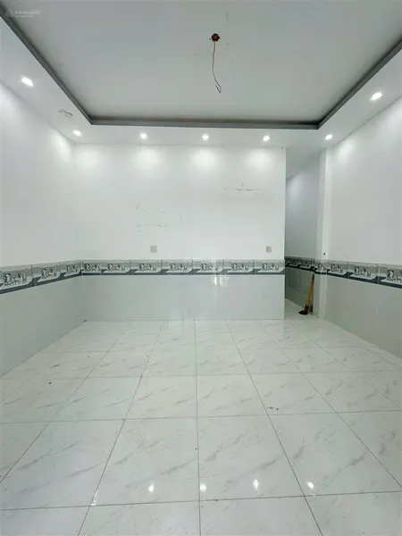 Bán nhà trệt 2 phòng ngủ hẻm 387 trần nam phú