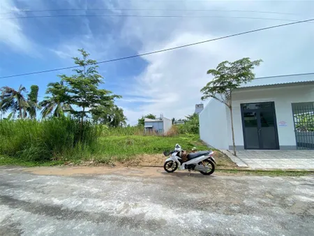 Bán nền thổ cư 100m2 lộ ô tô gần bệnh viện số 10, chợ, trường đại học võ trường toản