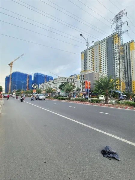 Bán kho xưởng cách đường thống nhất 50m p.đông hòa tp.dĩ an