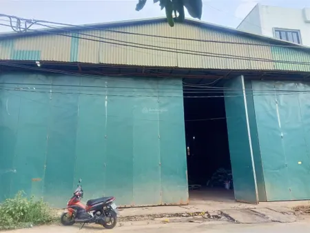 Cc gửi bán lô đất 780,2m2 có sẵn xưởng thuê 25 triệu/tháng 2 mặt đường tại phú cát tp hà nội