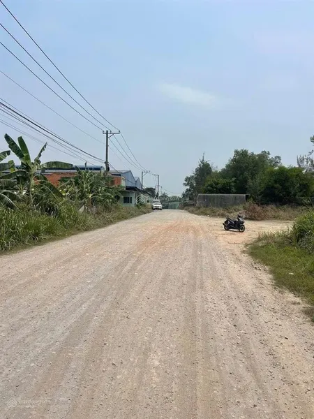 Cần bán hơn sào (3100m2) sổ riêng quy hoặch skc. p. trảng dài, đồng nai đường xe tăng né nhau