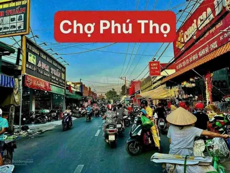 Ngay chợ phú thọ, kp5, trảng dài, bán đất tặng nhà kho đang cho thuê 8tr/tháng