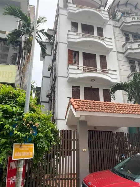 Bán nhà vườn 147,6m2, mt 7,2m licogi 13 khuất duy tiến. 0974 681 ***