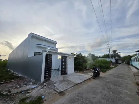 NHÀ MỚI HOÀN THIỆN MẶT TIỀN NGÔ THÌ SĨ, P. RẠCH GIÁ, AN GIANG